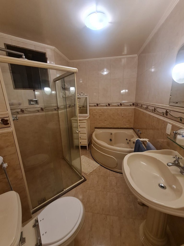 Maison D'Amour 420 Em frente Lago, lareira e hidro