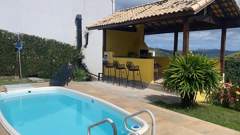 Encantadora Casa Sunset Areal na Serra Fluminense em Condomí