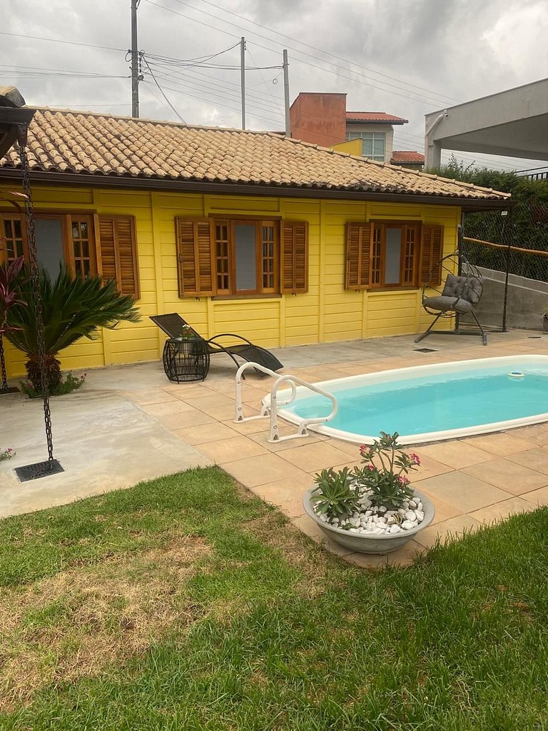 Encantadora Casa Sunset Areal na Serra Fluminense em Condomí