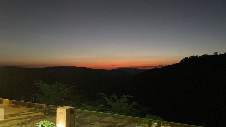 Encantadora Casa Sunset Areal na Serra Fluminense em Condomí